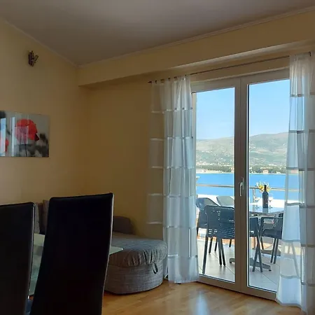 Jelica By Interhome Lejlighed Trogir